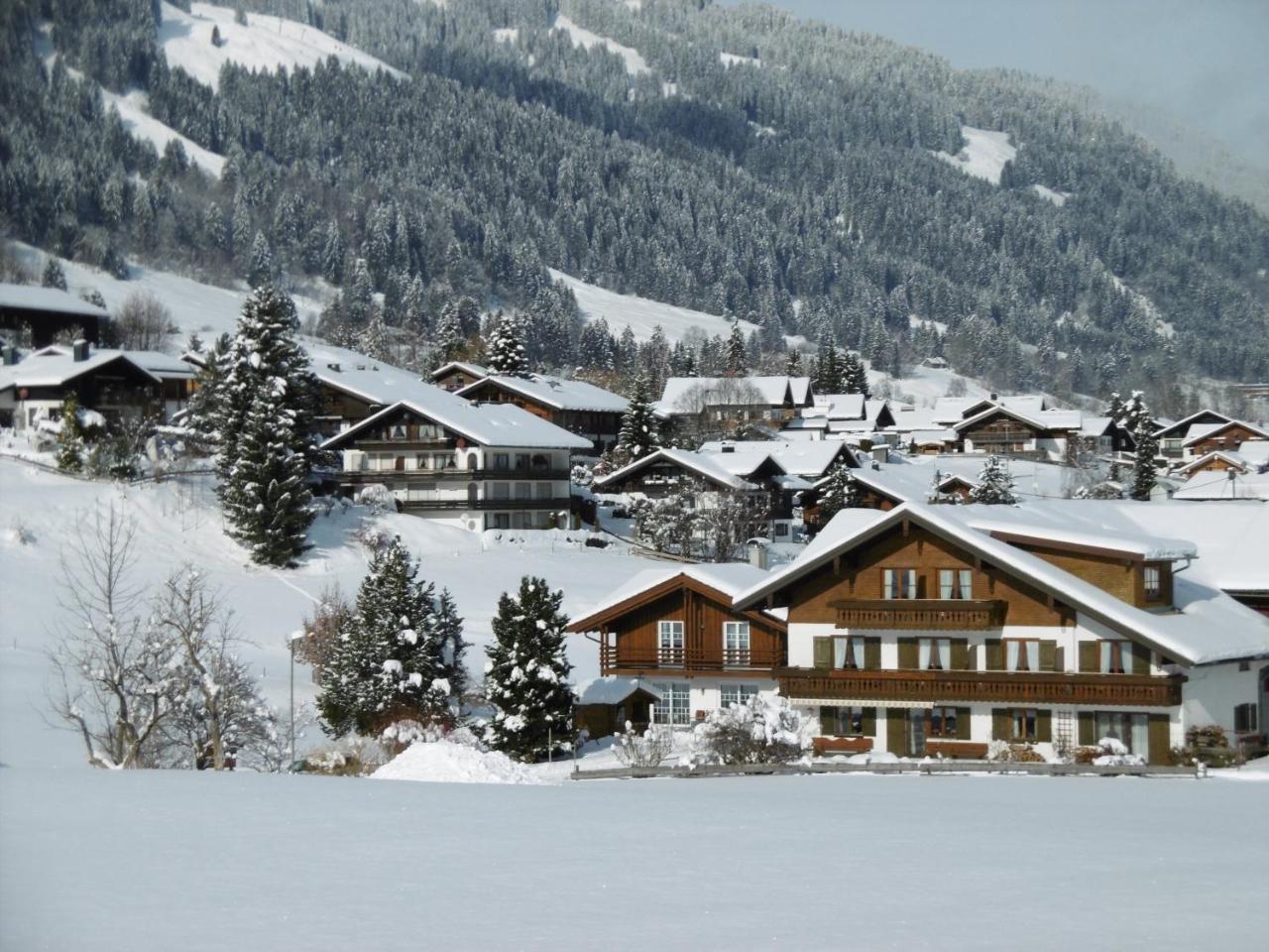 Landhaus Berktold Obermaiselstein Exterior photo